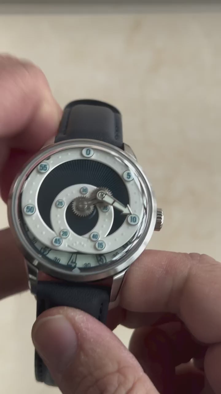Navy Silver – Mandetbrote