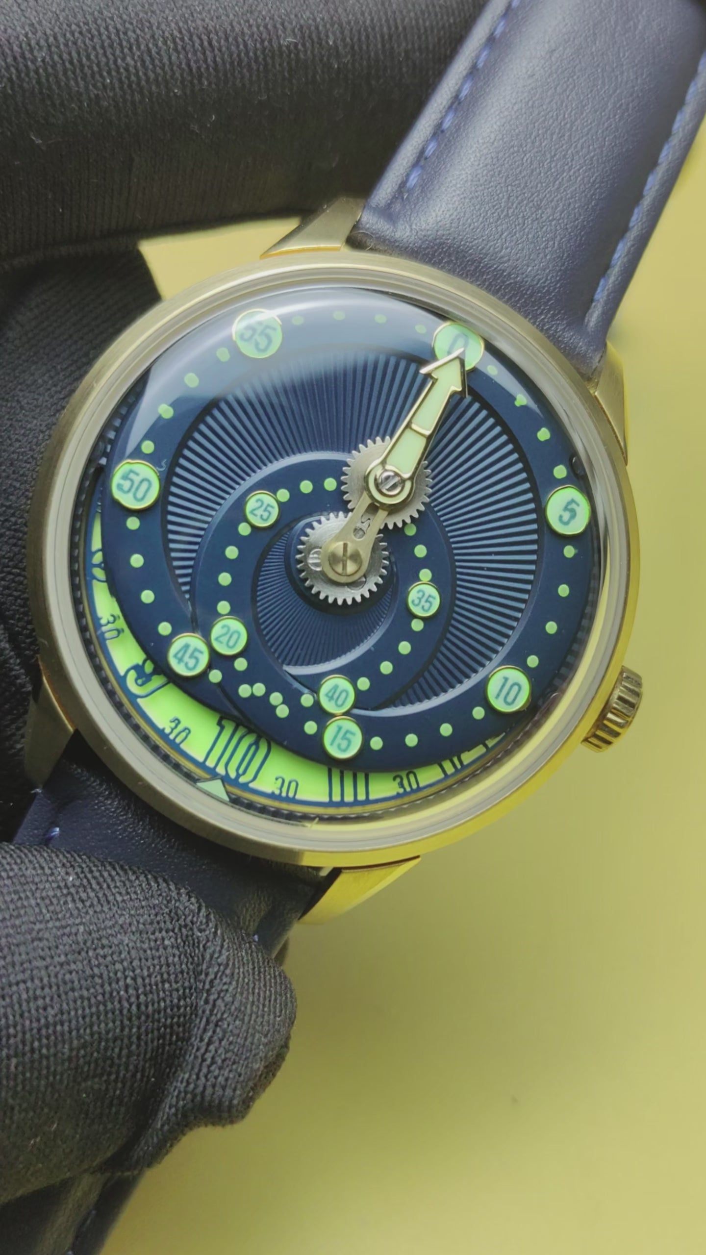 【アンティーク】Minette S-1 ビデオエディター Objet D Art model 43614 | InvictaWatch.com